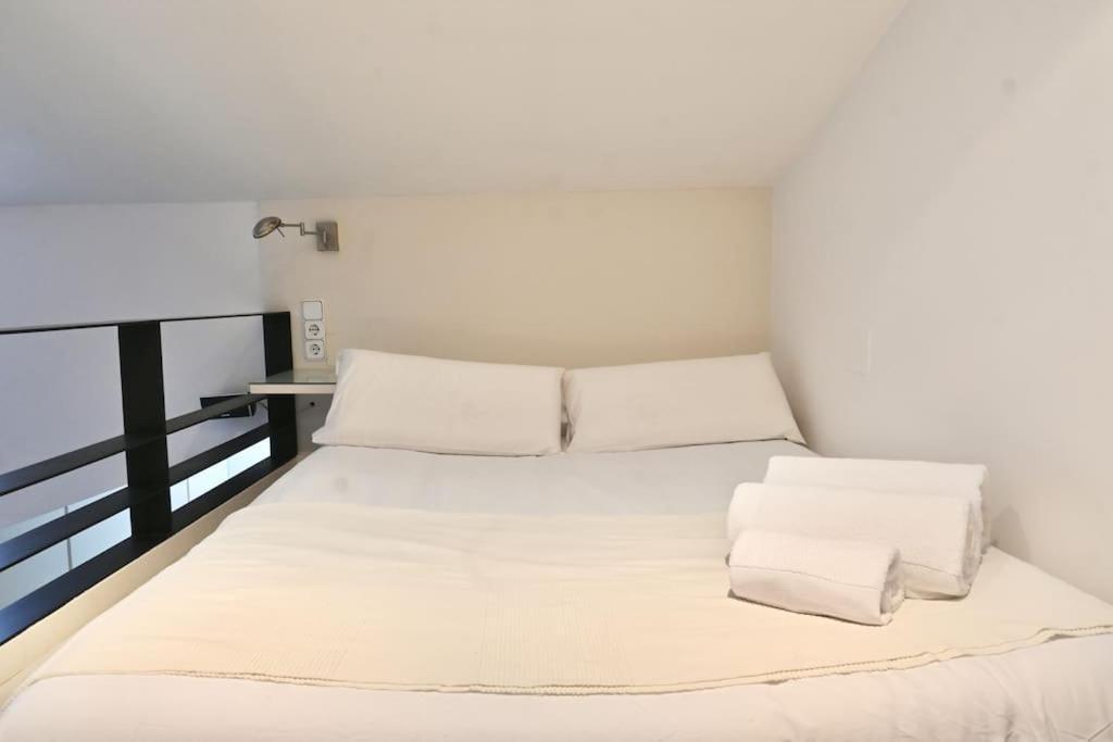 For You Rentals Apartamento Temporal Con Encanto A Pocos Metros Del Sol Myr13 马德里 外观 照片