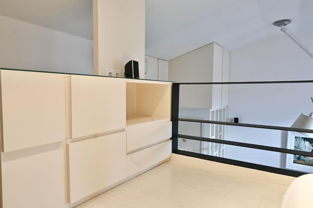 For You Rentals Apartamento Temporal Con Encanto A Pocos Metros Del Sol Myr13 马德里 外观 照片