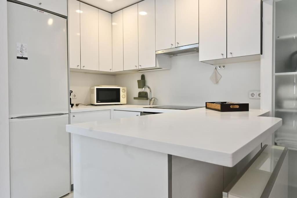 For You Rentals Apartamento Temporal Con Encanto A Pocos Metros Del Sol Myr13 马德里 外观 照片