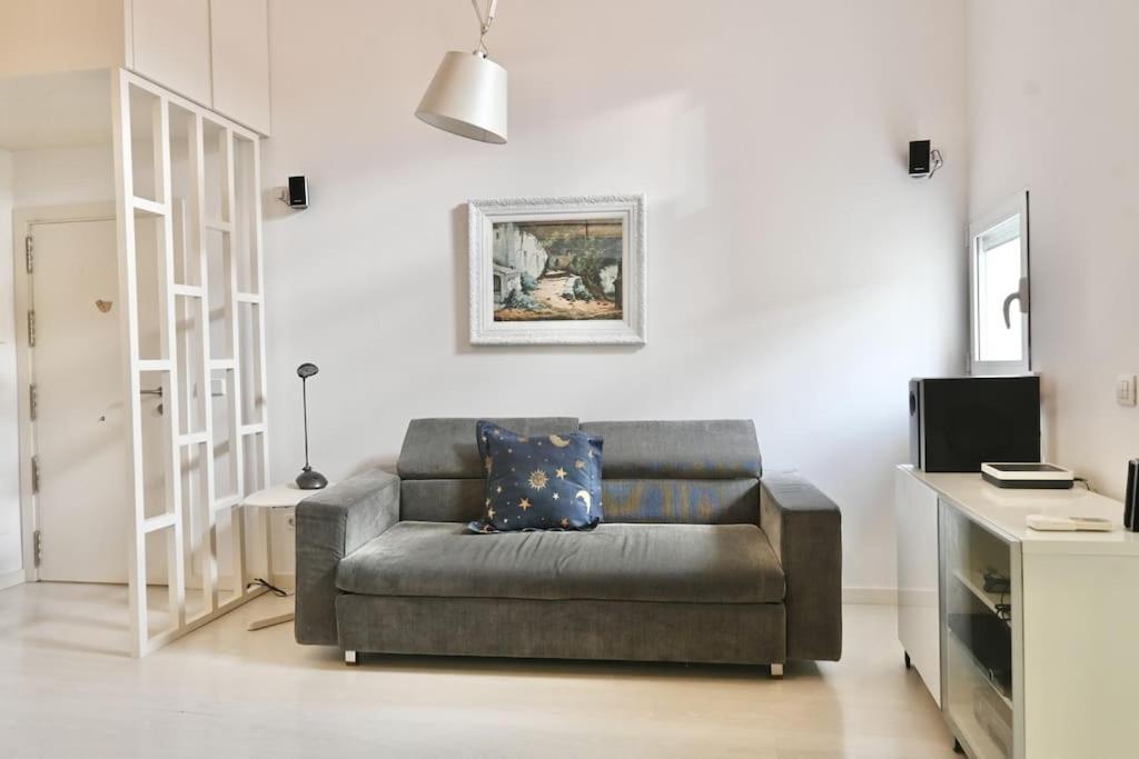 For You Rentals Apartamento Temporal Con Encanto A Pocos Metros Del Sol Myr13 马德里 外观 照片